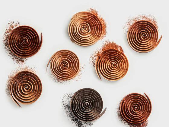 butter creams with cocoa powders